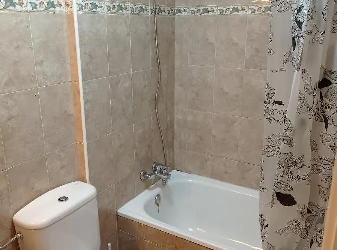 Apartment Mafasca, Comodo E Silenzioso, Terrazza E Cortile, Wi-fi